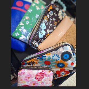 Wristlet Fun!! SEE DESCRIPITION